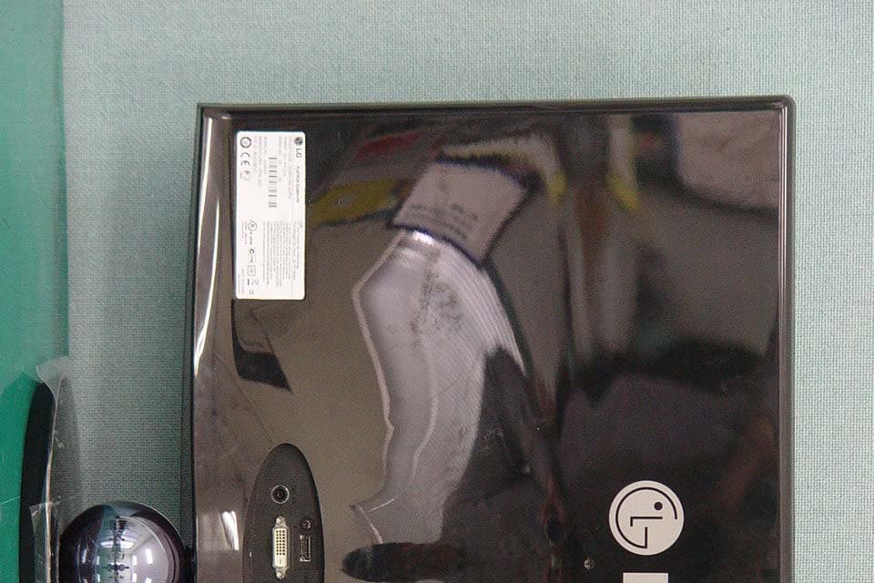 LED LCD MONITOR - FCC ID BEJE2380VV - LG Electronics USA, Inc. (2)