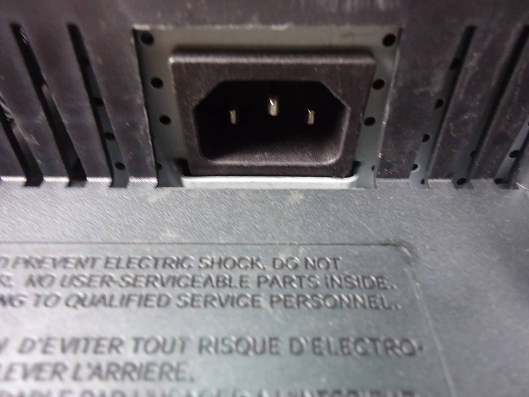 LCD Monitor - FCC ID BEJE2422PYB - LG Electronics USA, Inc. (4)