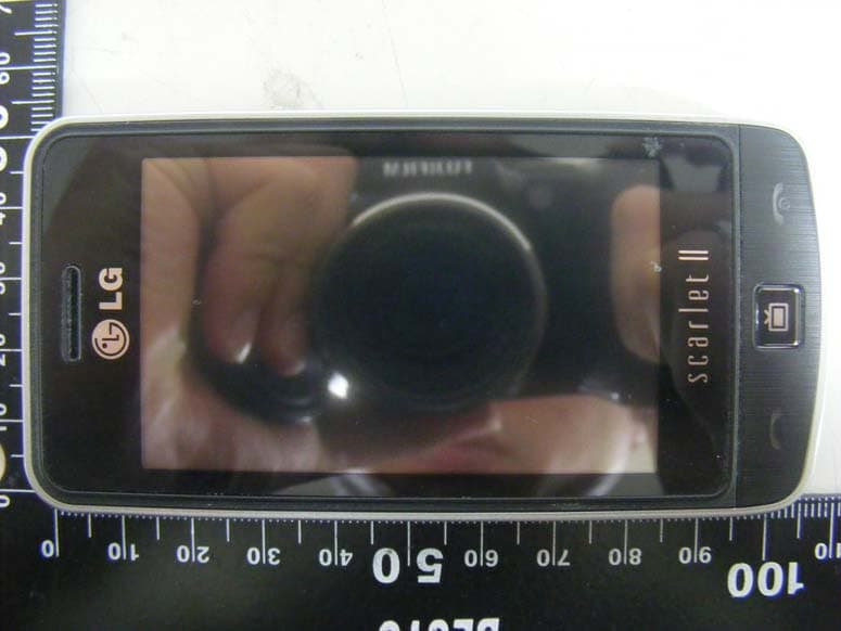 Cellular/PCS GSM/EDGE Phone with Bluetooth - FCC ID BEJE500 - LG Electronics USA, Inc. (1)