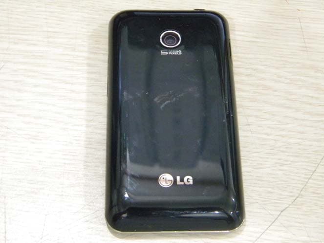 Cellular/PCS GSM/EDGE Phone with Bluetooth & WLAN - FCC ID BEJE720 - LG Electronics USA, Inc.