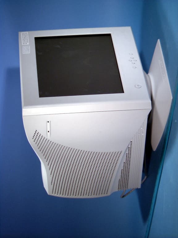 JBP - Part 15 Class B Computing Device Peripheral - FCC ID BEJFB775B - LG Electronics USA, Inc. (2)