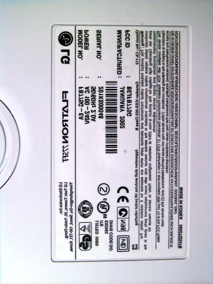 17-inch CRT Monitor - FCC ID BEJFB775G - LG Electronics USA, Inc.