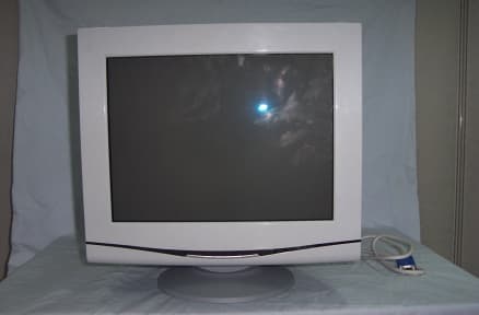 19" Color CRT Monitor - FCC ID BEJFB990G - LG Electronics USA, Inc. (2)