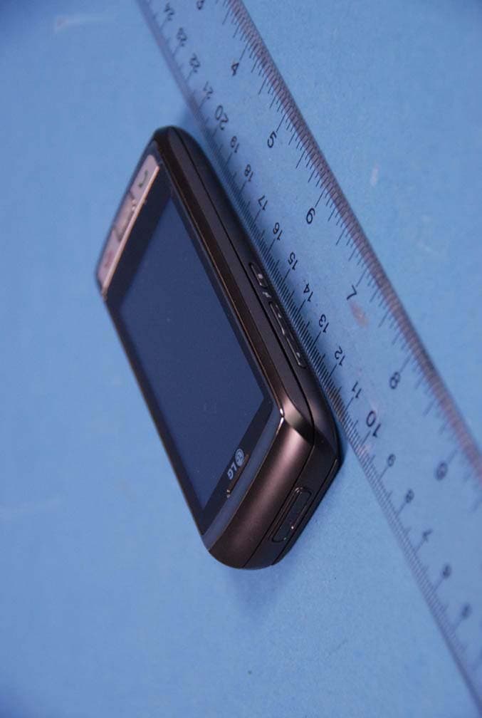 Cellular/PCS GSM/EDGE/WCDMA Phone with Bluetooth - FCC ID BEJGR700 - LG Electronics USA, Inc. (3)
