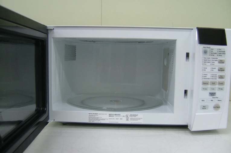 Microwave Oven - FCC ID BEJH094XM - LG Electronics USA, Inc. (2)