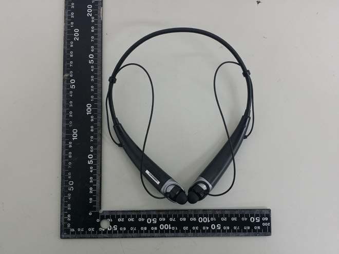 Bluetooth Stereo Headset - FCC ID BEJHBS500 - LG Electronics USA, Inc. (1)