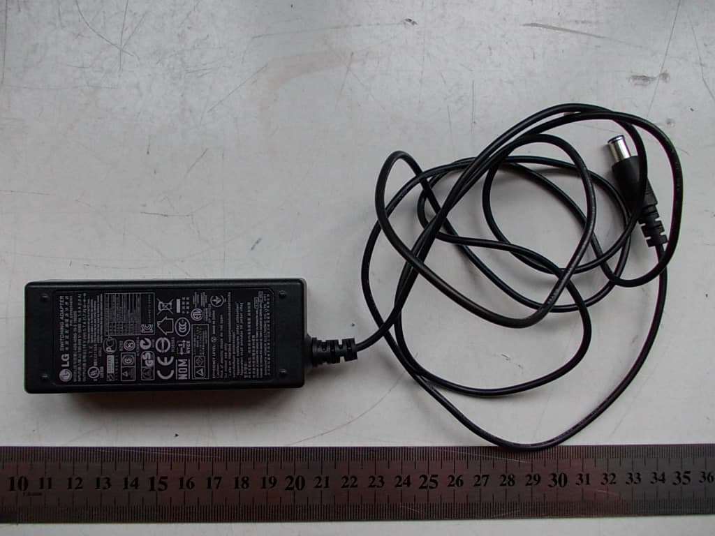 Part15 Subpart B-LCD Monitor - FCC ID BEJIPS277LY - LG Electronics USA, Inc. (2)