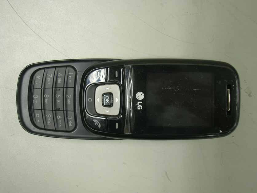 GSM Camera Slide Phone with Bluetooth - FCC ID BEJKE260 - LG Electronics USA, Inc. (1)