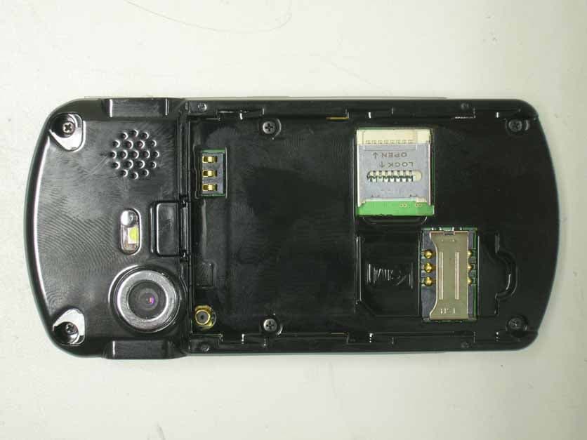 Tri-Band RF EDGE PCS Phone - FCC ID BEJKE600 - LG Electronics USA, Inc. (1)