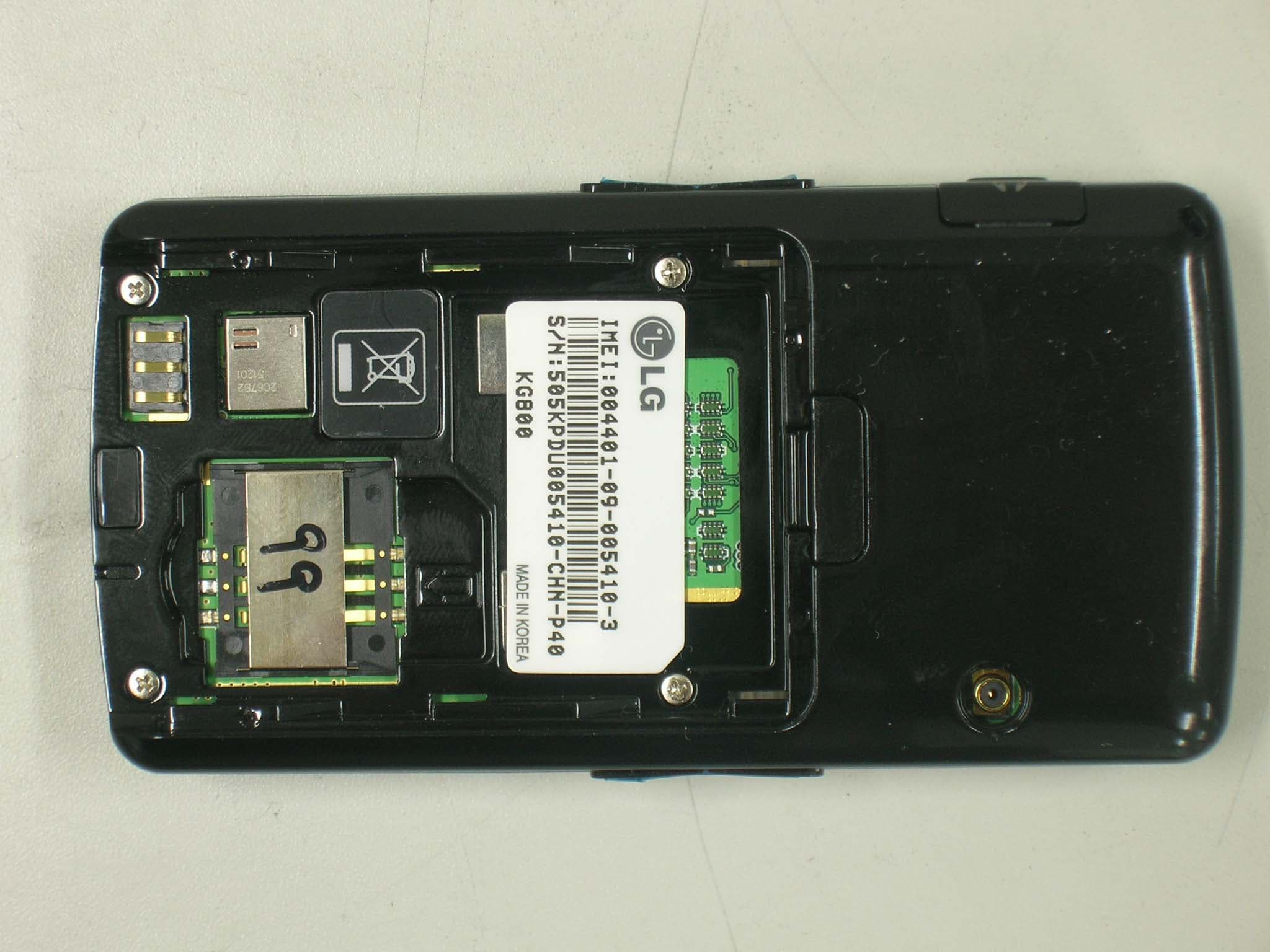 GSM Phone with Bluetooth - FCC ID BEJKG800 - LG Electronics USA, Inc. (1)