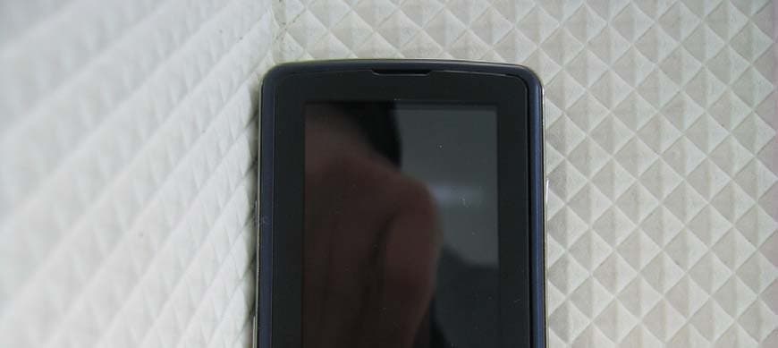 Cellular/ PCS GSM/ EDGE Phone with Bluetooth - FCC ID BEJKM385D - LG Electronics USA, Inc. (3)