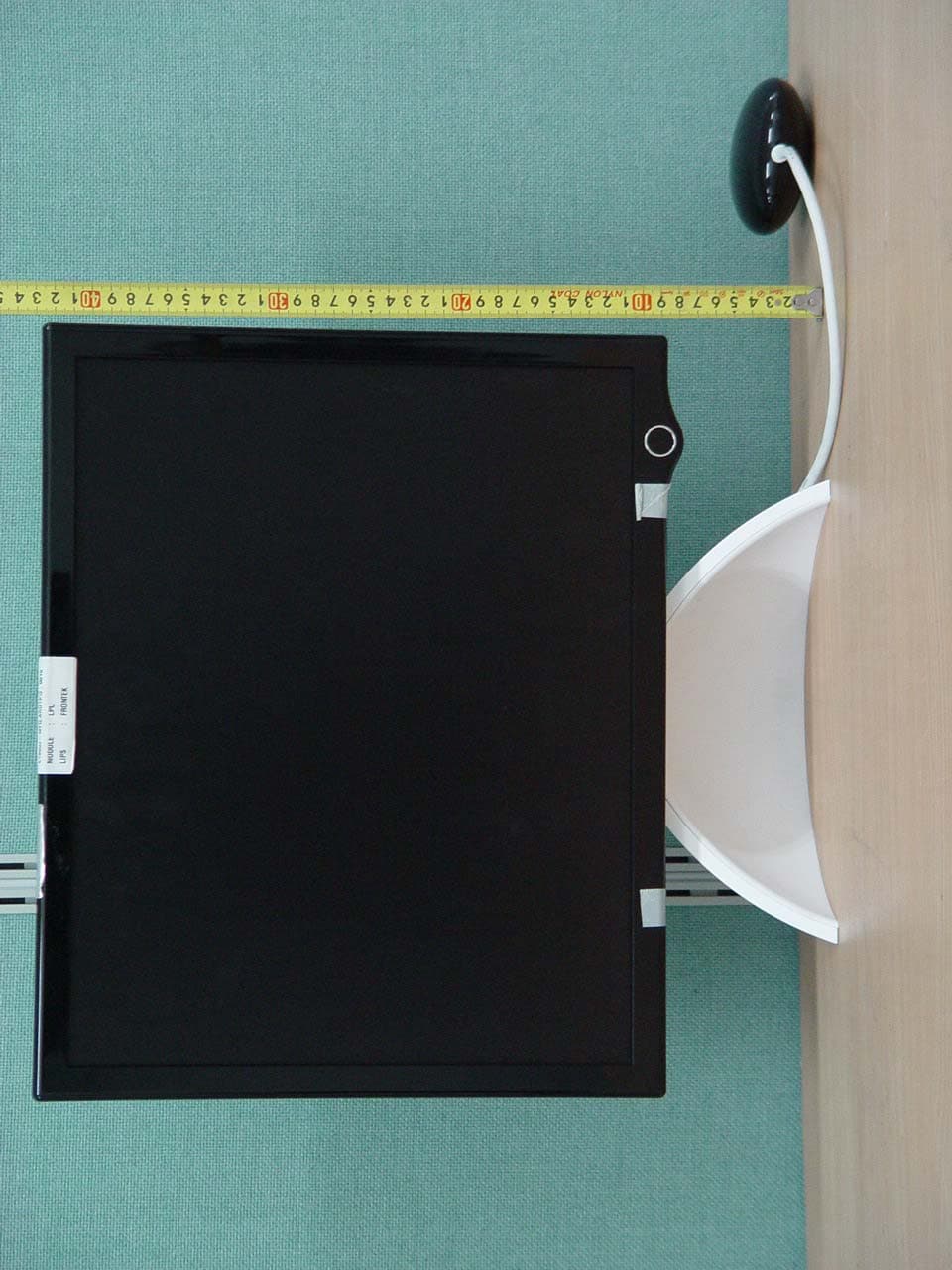 19" LCD MONITOR - FCC ID BEJL1900JQ - LG Electronics USA, Inc. (2)