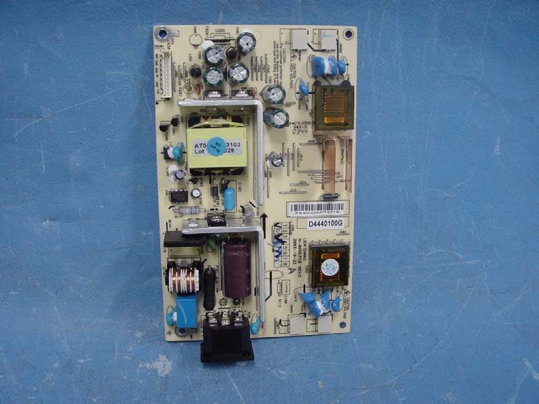 19" LCD Monitor - FCC ID BEJL19MU - LG Electronics USA, Inc. (2)