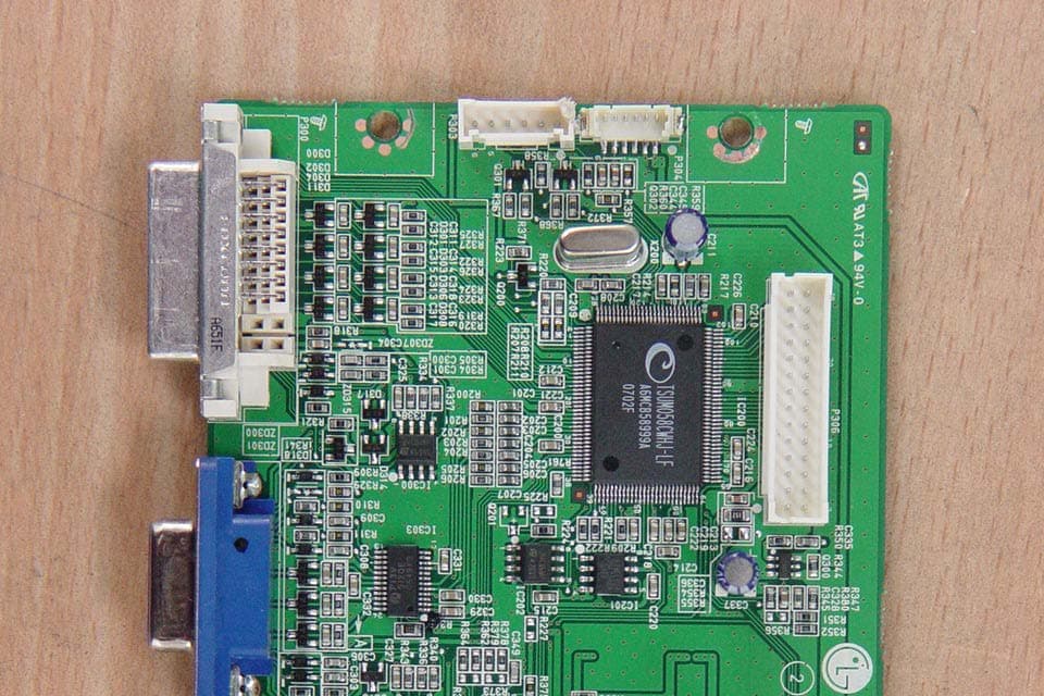 20.1" LCD MONITOR - FCC ID BEJL206WDQ - LG Electronics USA, Inc. (1)