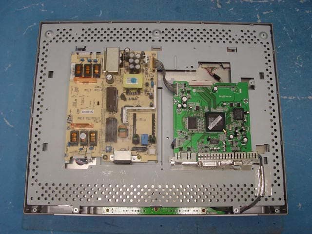 20.1" LCD Monitor - FCC ID BEJL20MP - LG Electronics USA, Inc. (3)