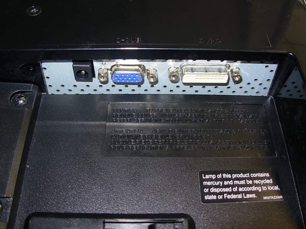 LCD MONITOR - FCC ID BEJL225WTM - LG Electronics USA, Inc. (1)