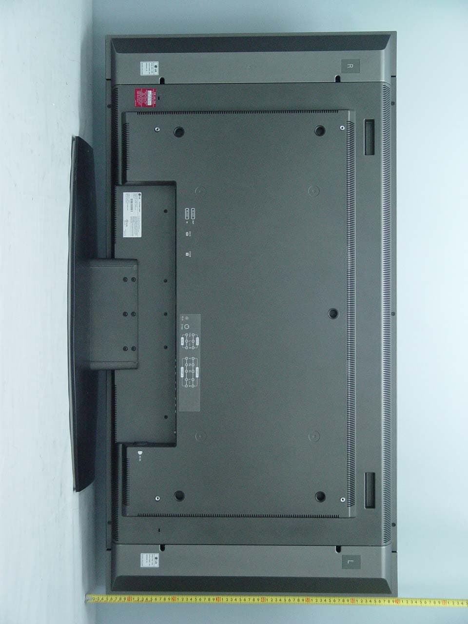 42" LCD TV Monitor - FCC ID BEJL4200TC - LG Electronics USA, Inc. (3)