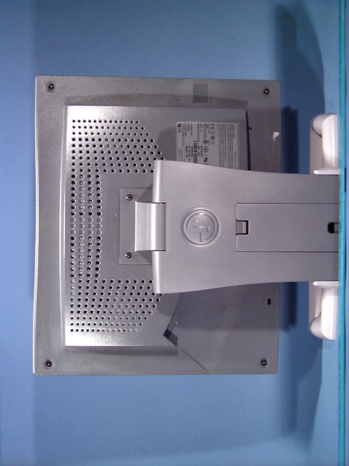 15-inch LCD Monitor - FCC ID BEJLB565C - LG Electronics USA, Inc. (2)