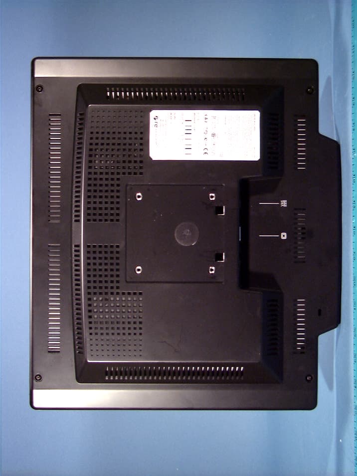 15.7-inch LCD Monitor - FCC ID BEJLB680A - LG Electronics USA, Inc. (1)