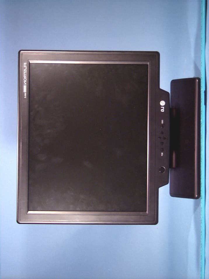 15.7-inch LCD Monitor - FCC ID BEJLB680A - LG Electronics USA, Inc. (4)