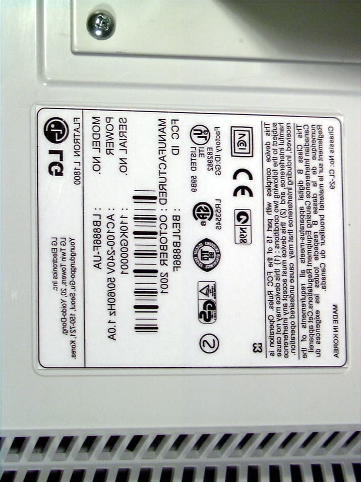 18-inch LCD Monitor - FCC ID BEJLB886F - LG Electronics USA, Inc.