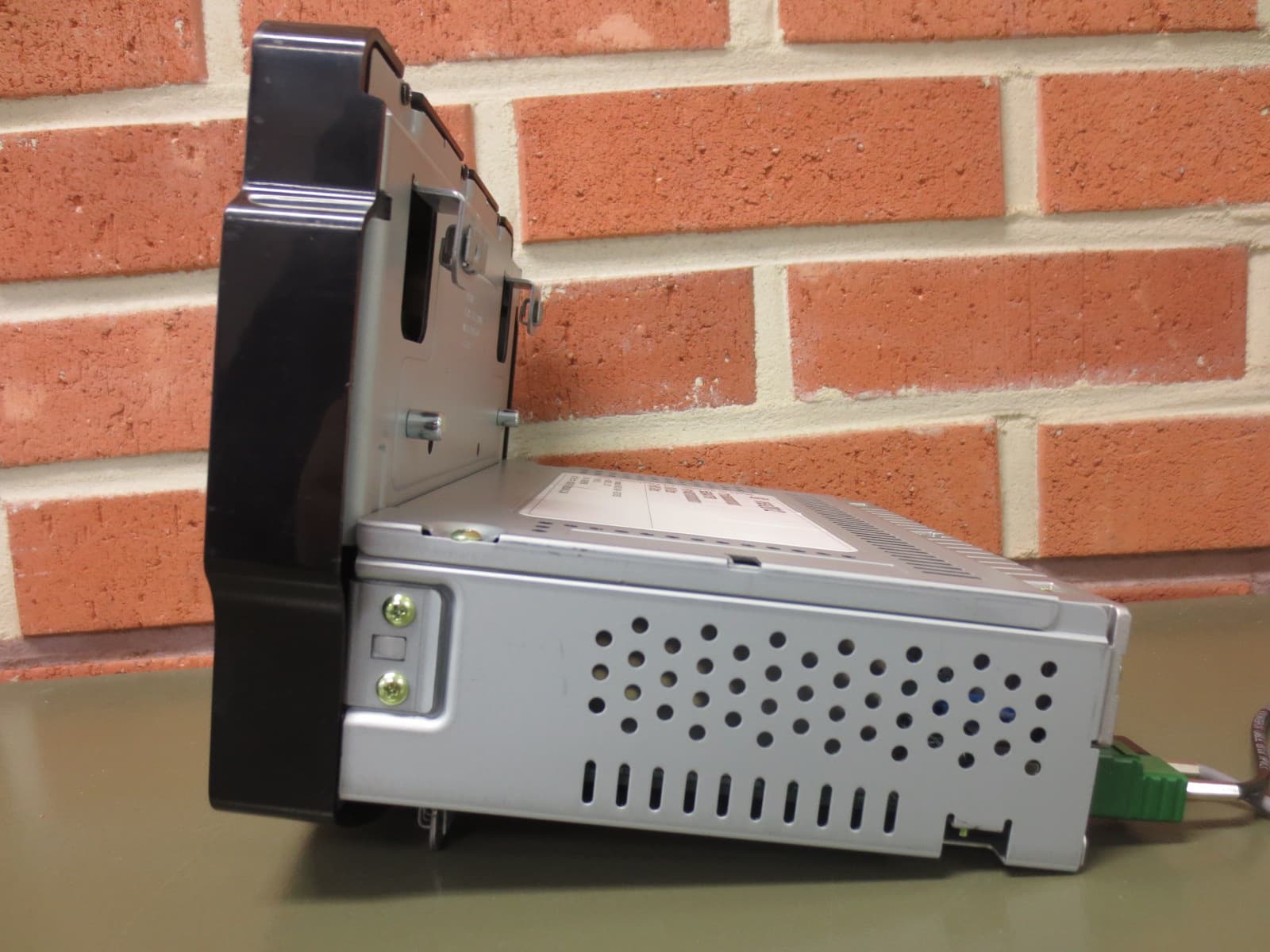Faceplate RADIO ASM-RECEIVER - FCC ID BEJLC7F - LG Electronics USA, Inc. (1)