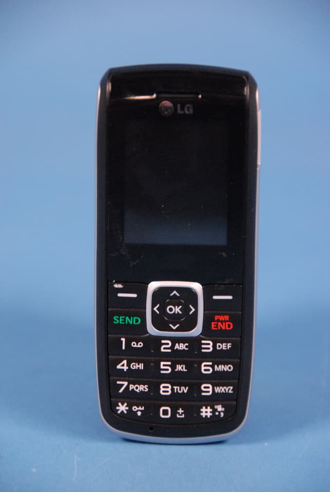 Cellular/PCS GSM Phone - FCC ID BEJLG325G - LG Electronics USA, Inc. (2)