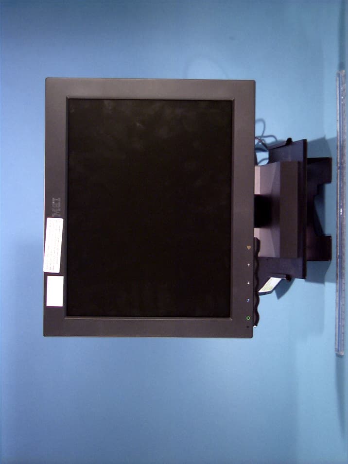 15-inch LCD Monitor - FCC ID BEJLI561G - LG Electronics USA, Inc. (5)