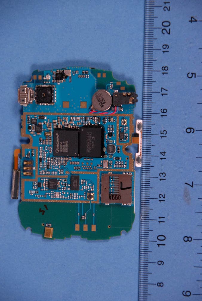 Cellular/PCS CDMA Phone with Bluetooth - FCC ID BEJLN240 - LG Electronics USA, Inc. (1)