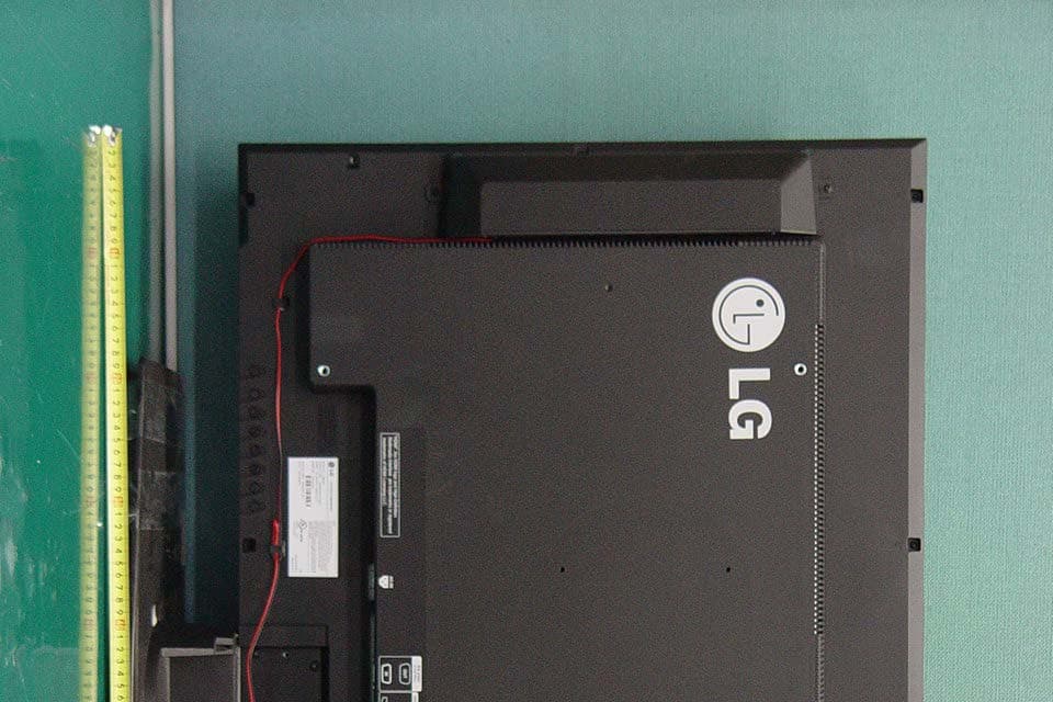 LCD MONITOR - FCC ID BEJLSM4200 - LG Electronics USA, Inc. (3)