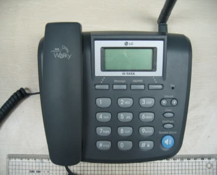 Wireless Local Loop Telephone ( CDMA ) - FCC ID BEJLSP400 - LG Electronics USA, Inc. (3)