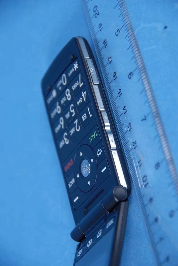 Cellular/PCS CDMA Phone with Bluetooth - FCC ID BEJLX280 - LG Electronics USA, Inc. (1)
