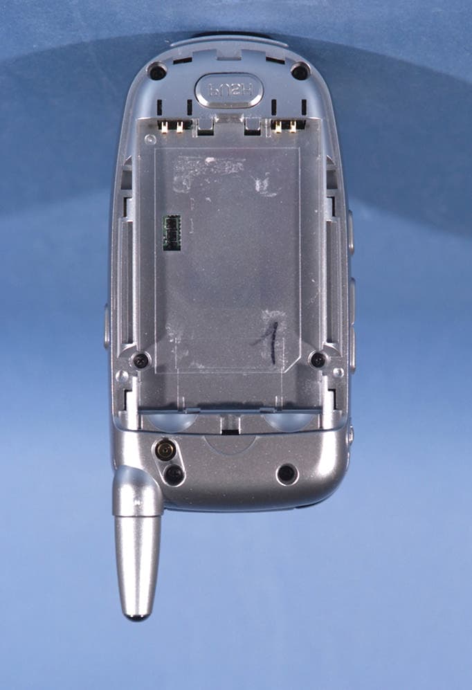 Tri-Mode Dual-Band Phone (AMPS/CDMA) w/ Bluetooth - FCC ID BEJLX350 - LG Electronics USA, Inc. (5)