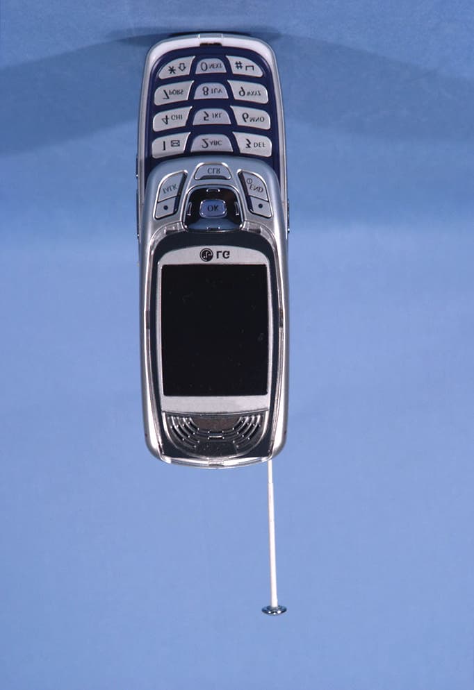 Tri-Mode Dual-Band Cellular PCS Phone (AMPS/ CDMA) - FCC ID BEJLX535 - LG Electronics USA, Inc. (4)