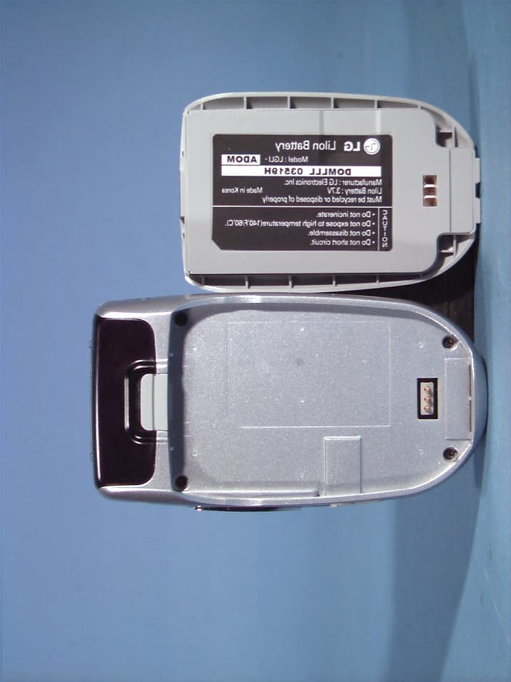 Dual-Band CDMA Phone - FCC ID BEJLX5400 - LG Electronics USA, Inc. (1)