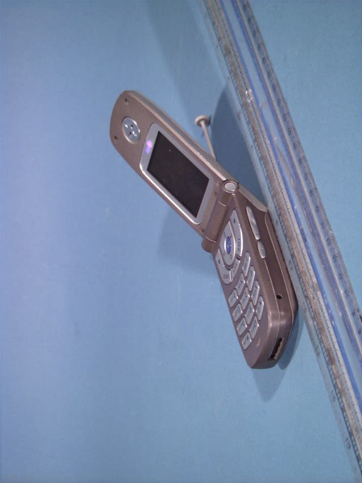 Tri-Mode Dual-Band Analog/PCS Phone(AMPS/CDMA/GPS) - FCC ID BEJLX5450 - LG Electronics USA, Inc. (4)