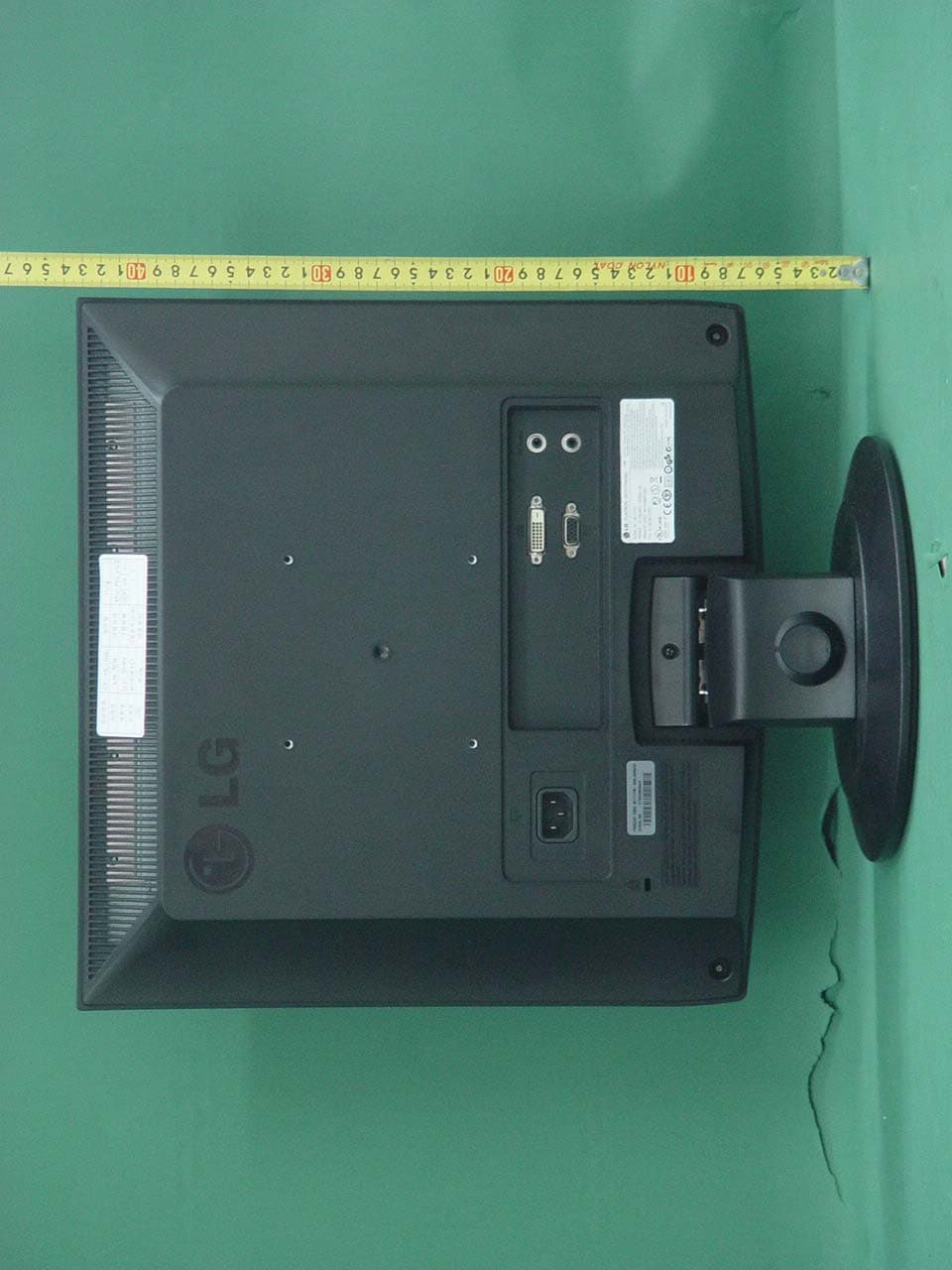 17" LCD Monitor - FCC ID BEJM1717TD - LG Electronics USA, Inc. (3)