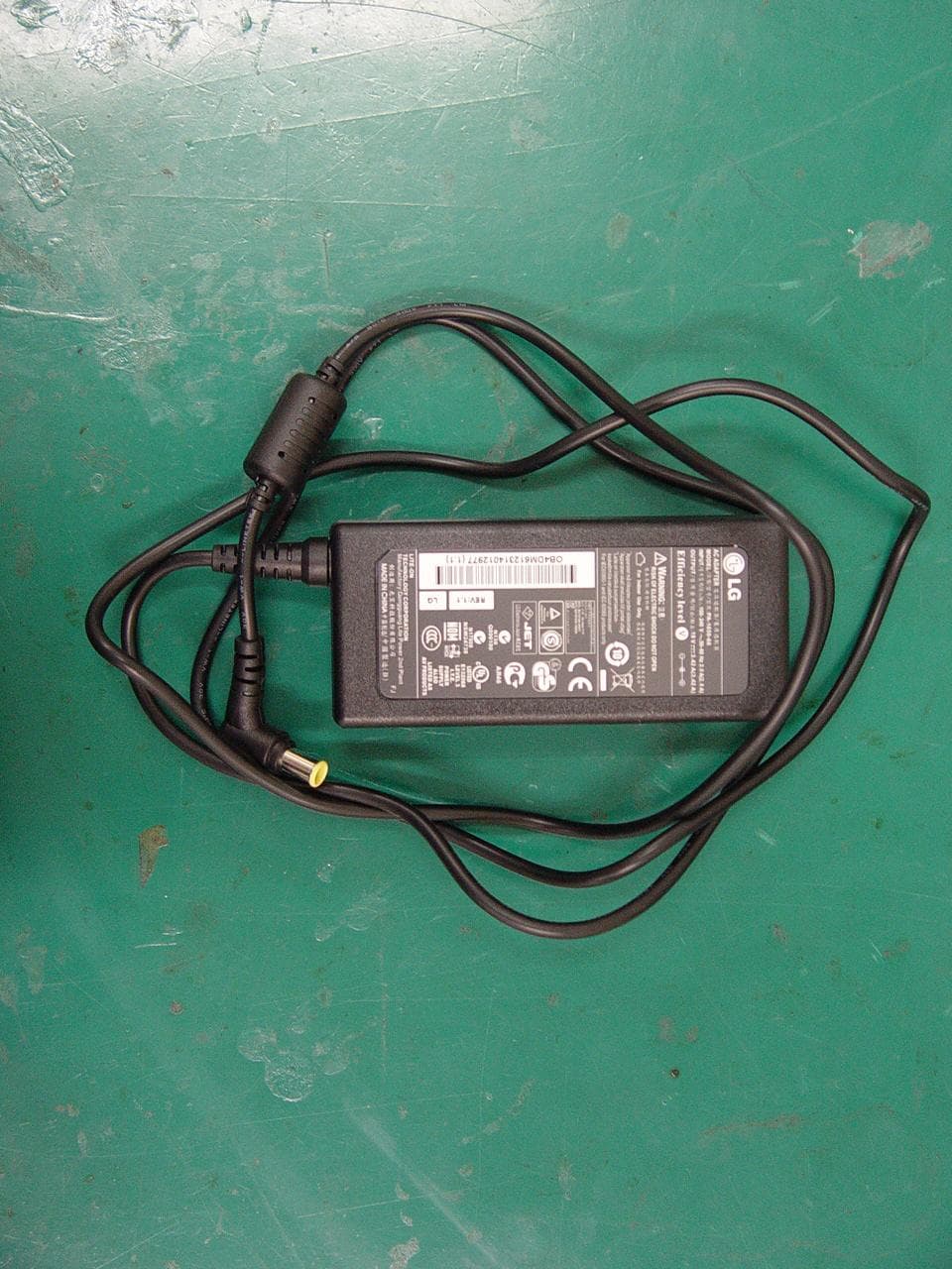 LED LCD TV Monitor - FCC ID BEJM1950DM - LG Electronics USA, Inc. (3)