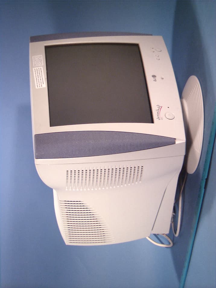 15-inch Color Monitor - FCC ID BEJMB576C - LG Electronics USA, Inc. (2)