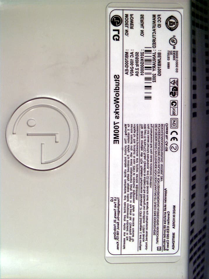 17-inch CRT Monitor - FCC ID BEJMB700G - LG Electronics USA, Inc. (1)