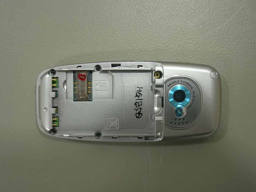 Tri-Band GSM Phone - FCC ID BEJMG185 - LG Electronics USA, Inc. (2)