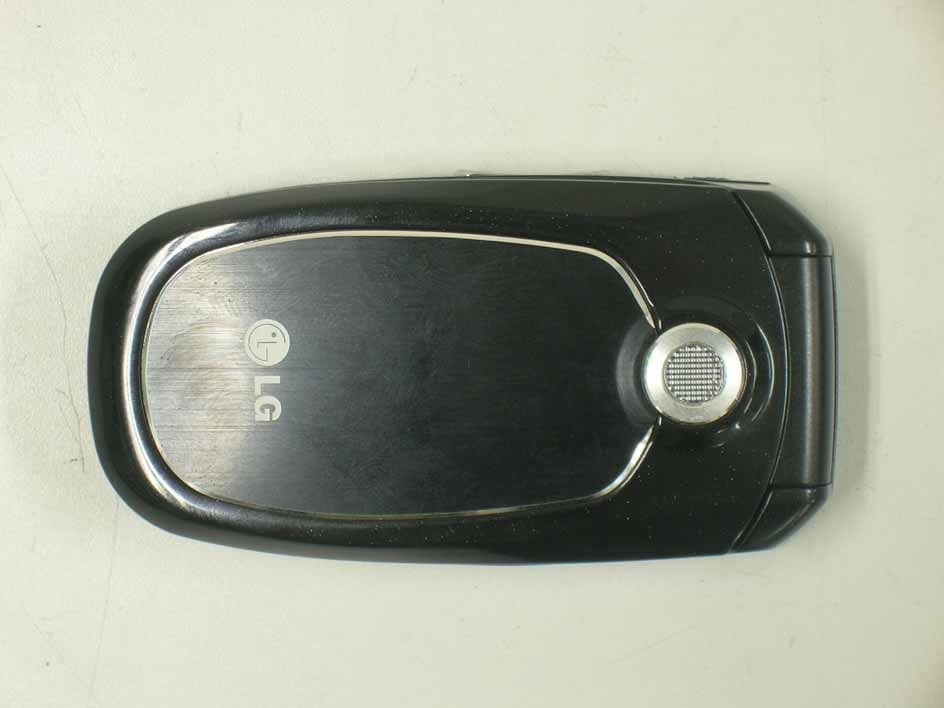 Dual Band GSM/GPRS Flip Phone - FCC ID BEJMG210 - LG Electronics USA, Inc. (2)