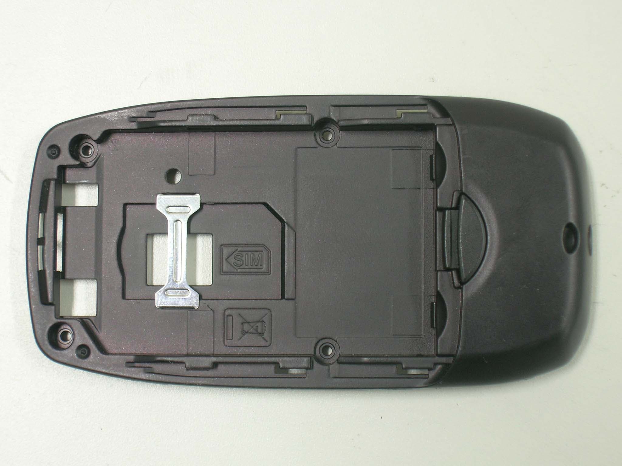Tri-Band GSM Camera Phone with Bluetooth - FCC ID BEJMG300 - LG Electronics USA, Inc. (1)