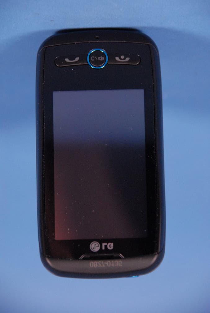 Cellular/AWS/PCS CDMA Phone with Bluetooth - FCC ID BEJMN270 - LG Electronics USA, Inc. (3)