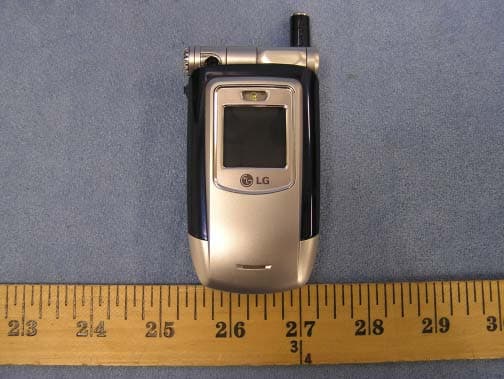 Single Band, Single Mode CDMA Mobile Phone - FCC ID BEJPD820 - LG Electronics USA, Inc. (2)