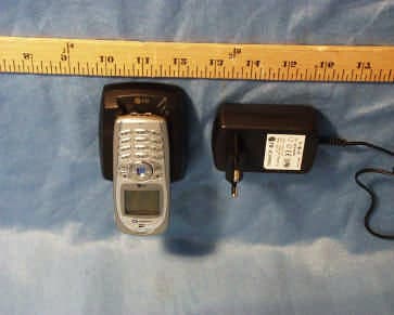 Dual-Mode Single-Band Cellular Phone - FCC ID BEJRD2130 - LG Electronics USA, Inc. (2)