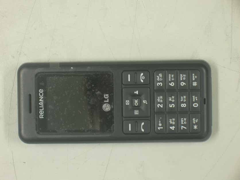 Cellular CDMA Phone - FCC ID BEJRD3000 - LG Electronics USA, Inc.
