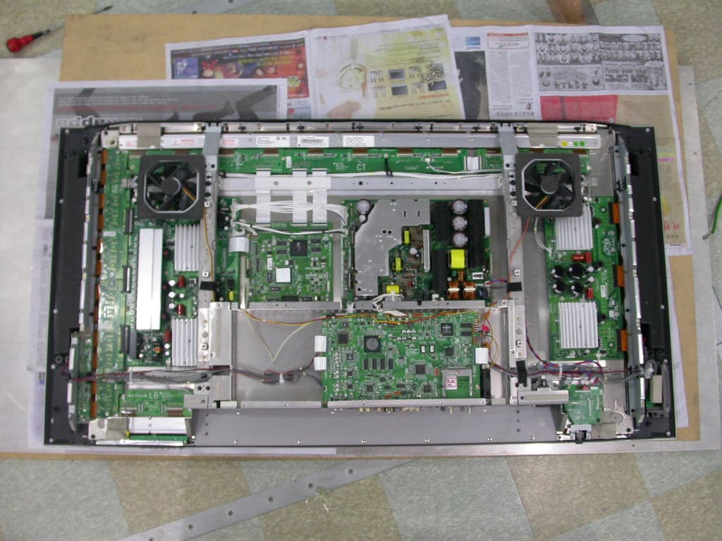 Plasma Display Panel - FCC ID BEJRU50PY10 - LG Electronics USA, Inc. (2)