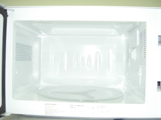 Microwave Oven - FCC ID BEJS074MKA - LG Electronics USA, Inc.
