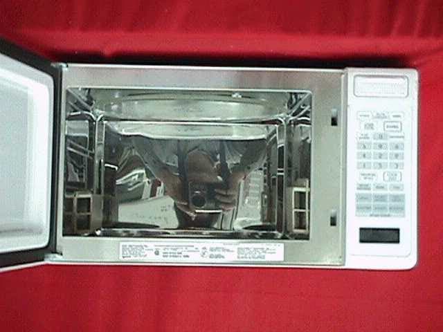 Microwave Oven - FCC ID BEJS100XE - LG Electronics USA, Inc.